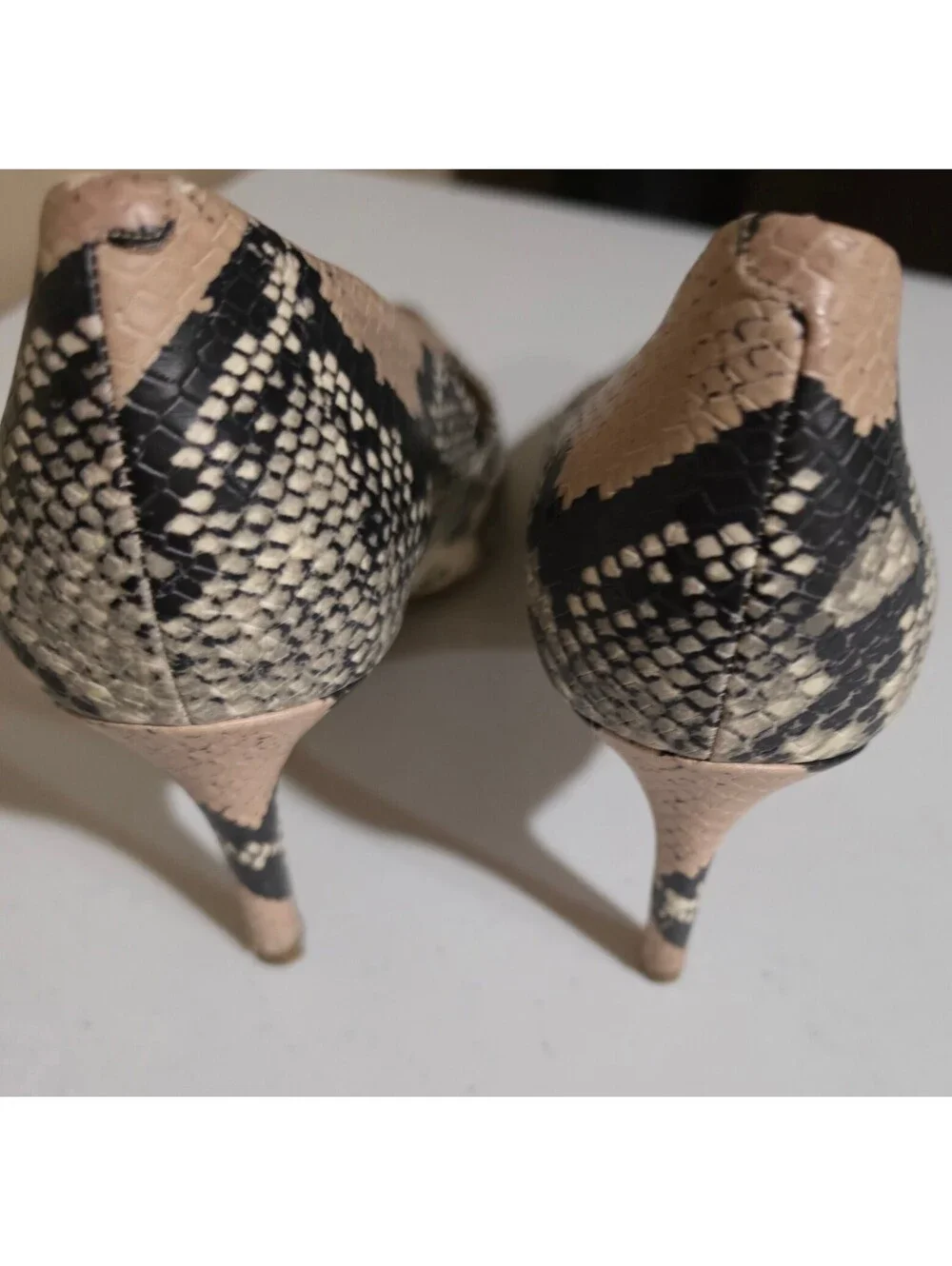 Alfani Women's Snake Print Pointed Toe Pumps Heels Size 7.5M